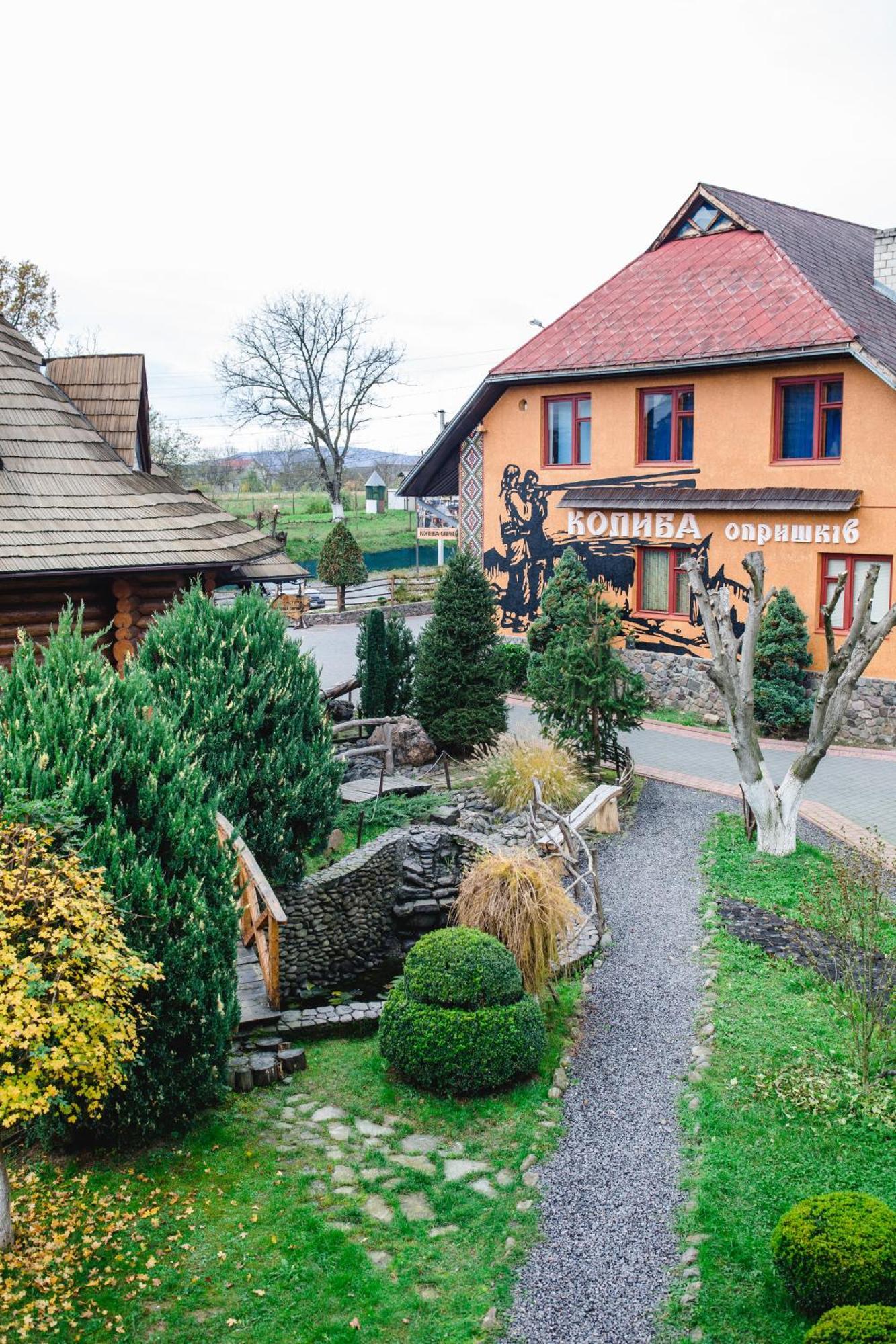 Kolyba Opryshkiv Nizhneye Selishche Exterior foto