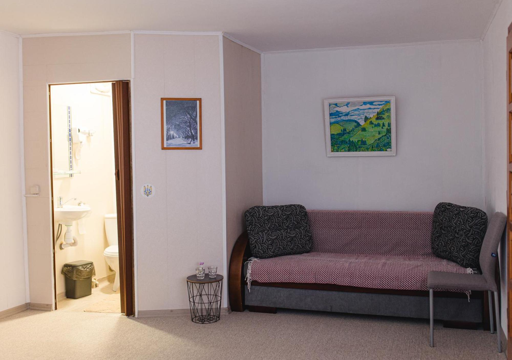 Kolyba Opryshkiv Nizhneye Selishche Quarto foto