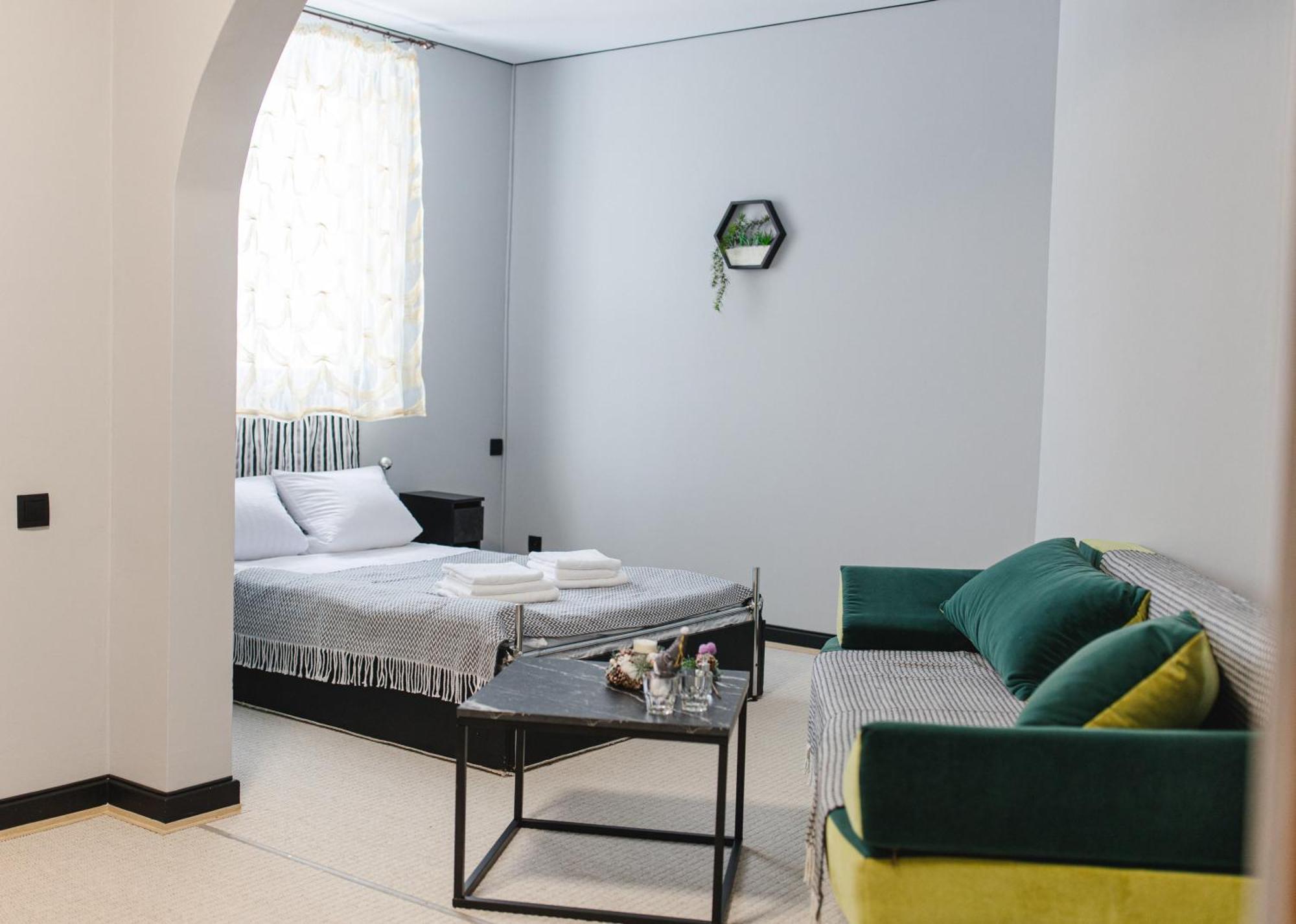 Kolyba Opryshkiv Nizhneye Selishche Quarto foto